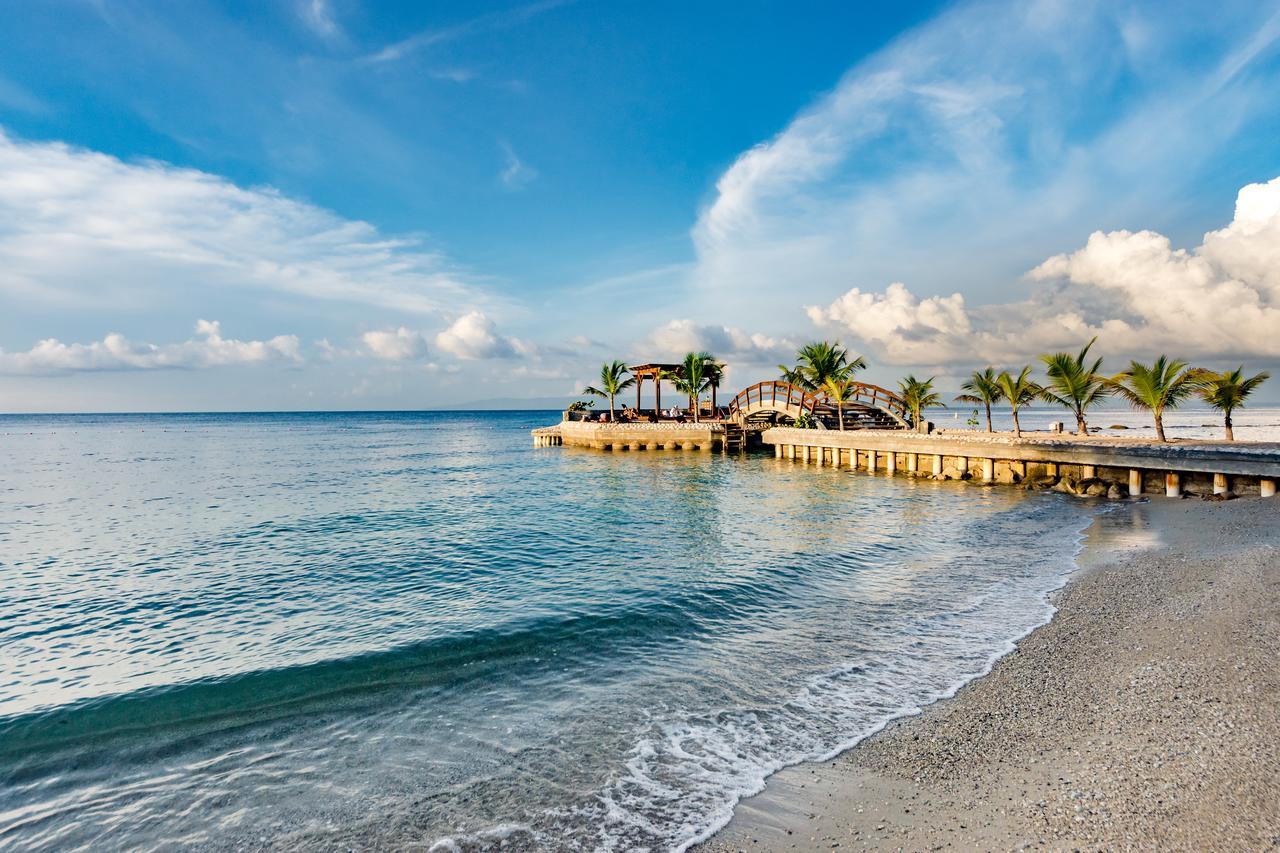 Moulin Sur Mer Beach Resort Montrouis Extérieur photo