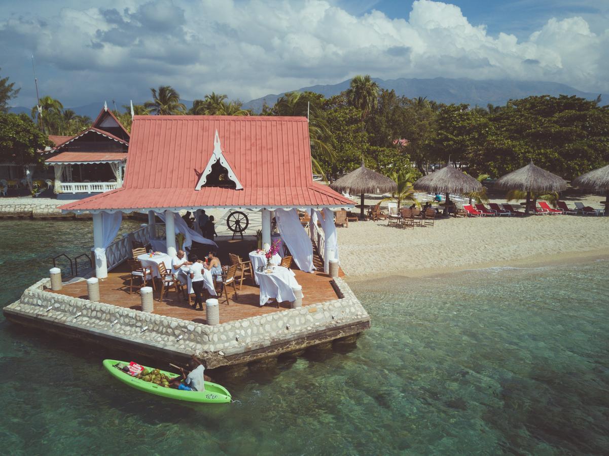 Moulin Sur Mer Beach Resort Montrouis Extérieur photo